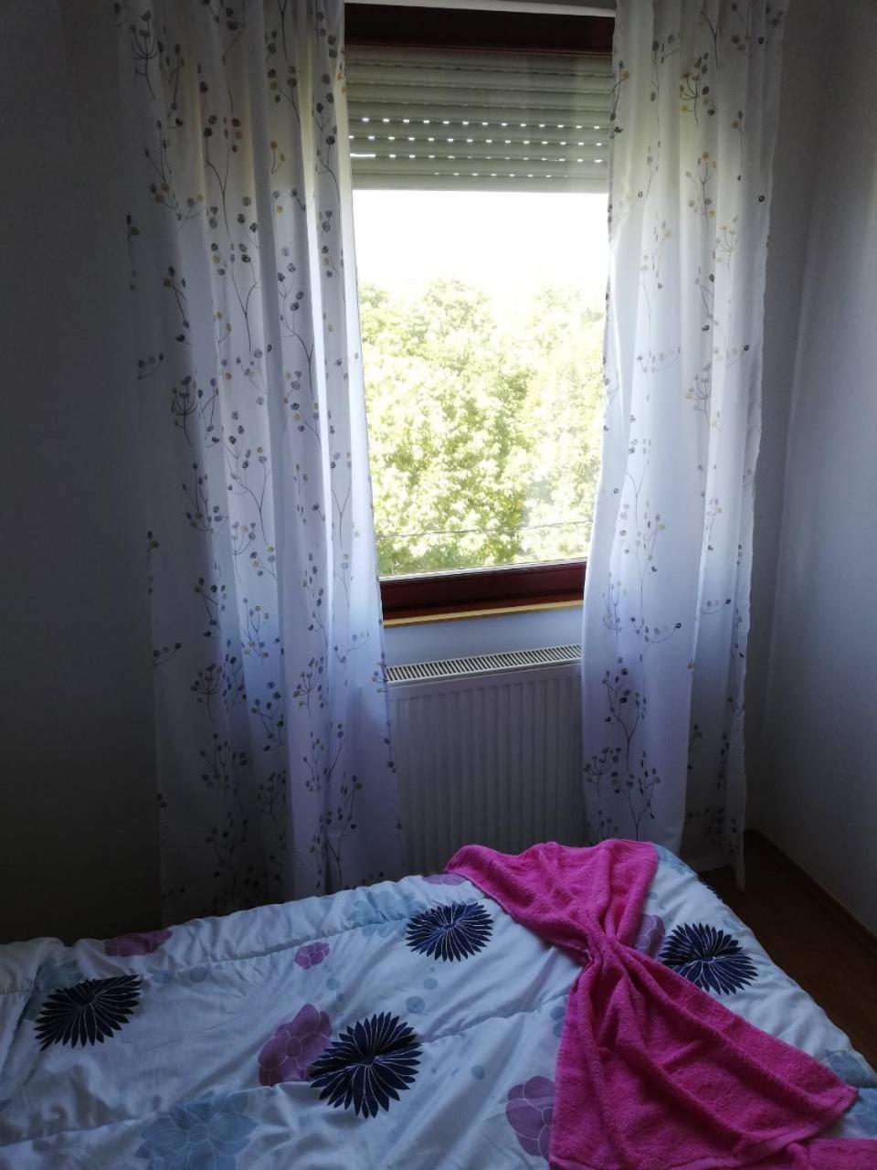 Cele-kula * Ni